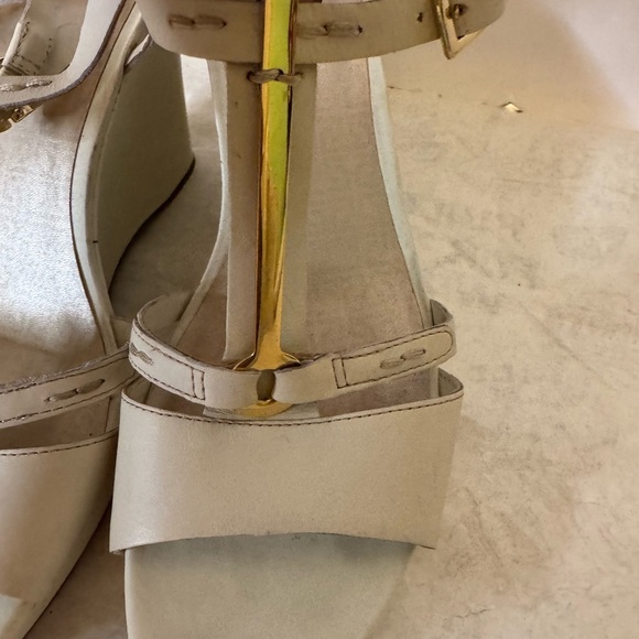 Summer Ready! Women’s Cream Leather Wedges by Rockport. Size 11M - Picture 15 of 16
